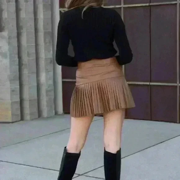 Pleated Vegan Leather Mini Skirt - Picture 6 of 15
